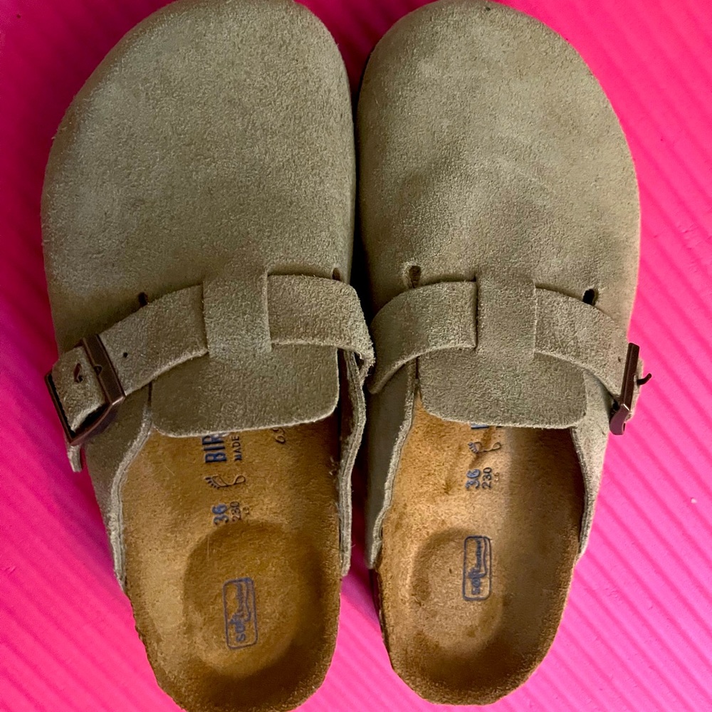Birkenstock suede clogs! 36 WIDE